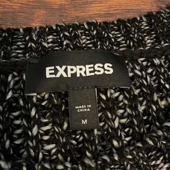 Express Black Gray Pullover Sweater Casual Comfy Minimalist Capsule Wardrobe - Picture 10 of 10